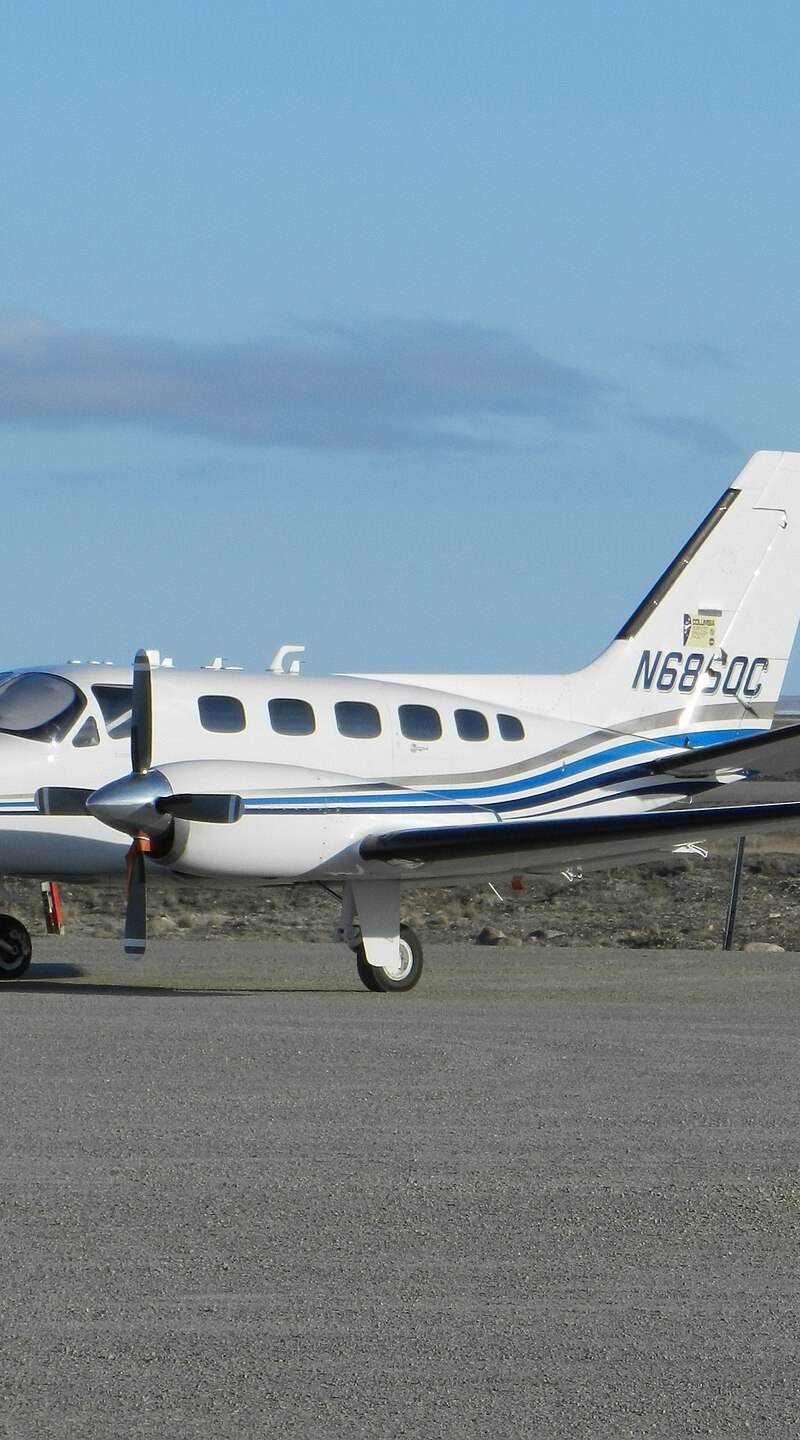 N6860C - Aircraft