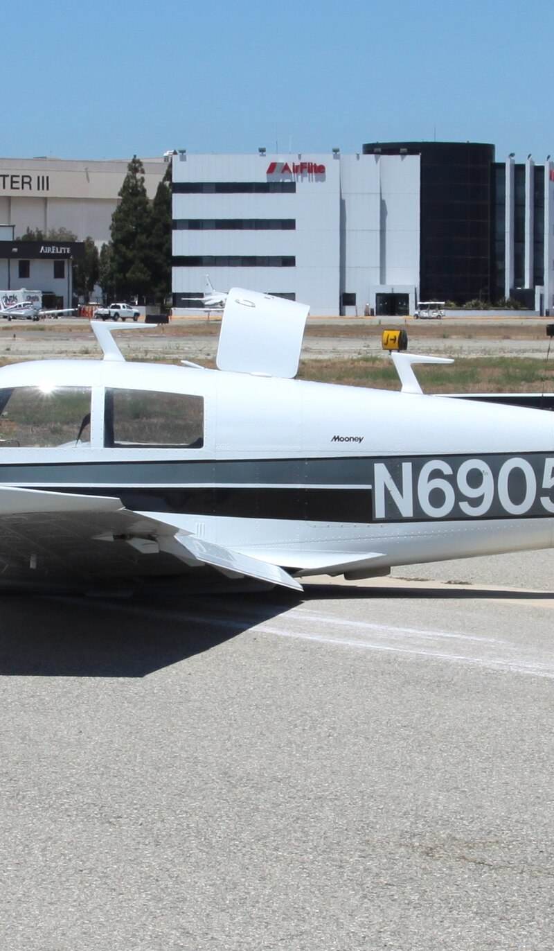 N6905V - Mooney