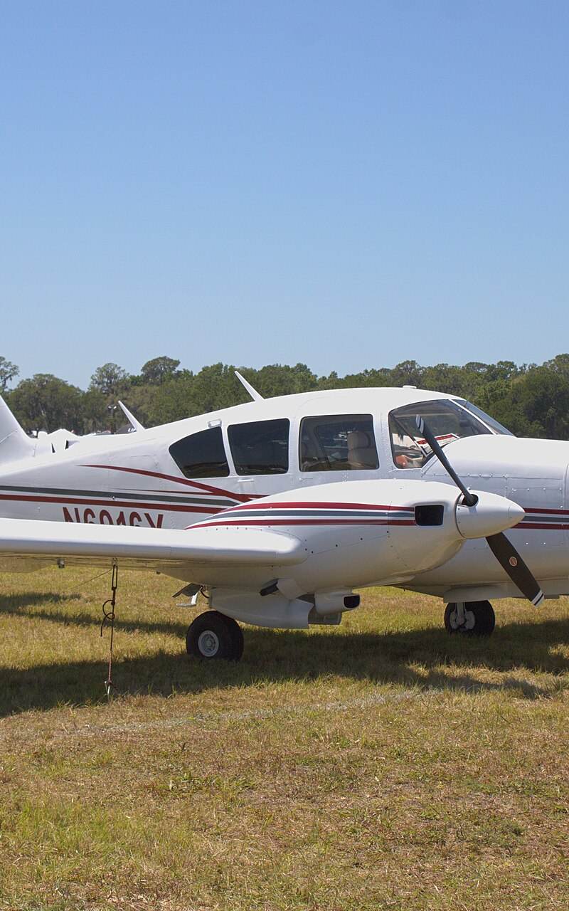 N6916Y - Piper