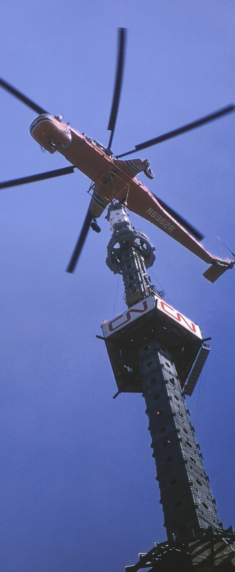 N6962R - Helicopter