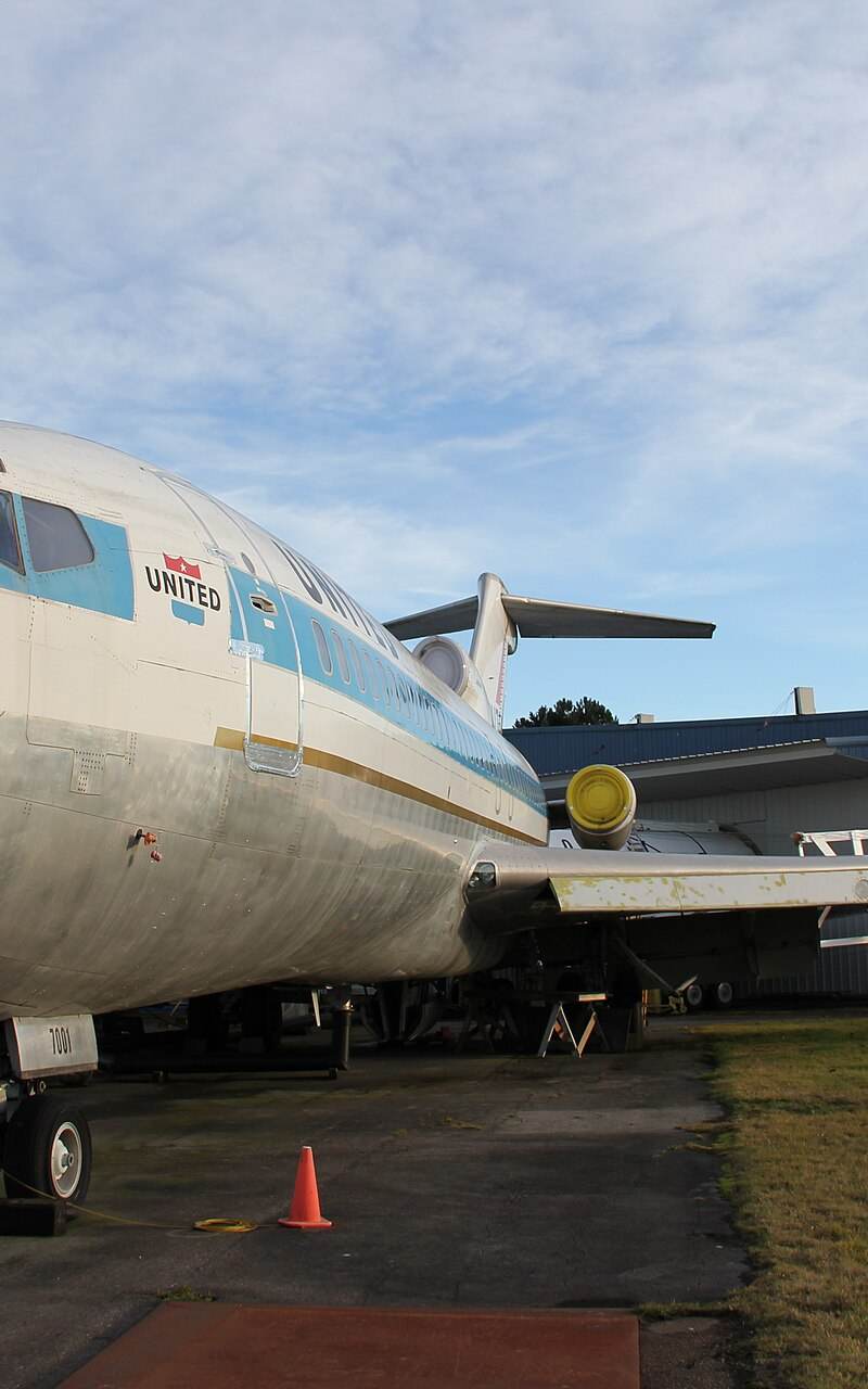 N7001U - Aircraft