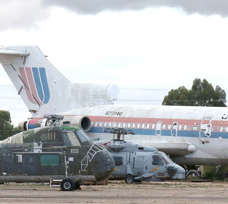 N7004U - Helicopter
