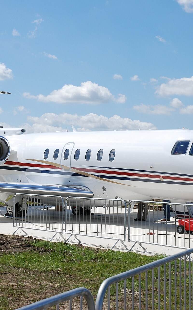 N7007Q - Business jet