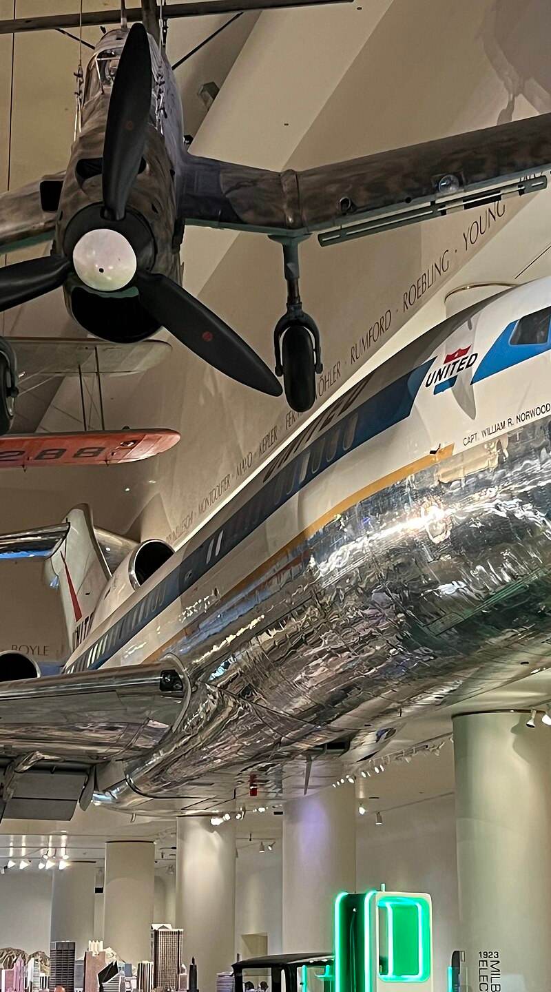N7017U - Aircraft