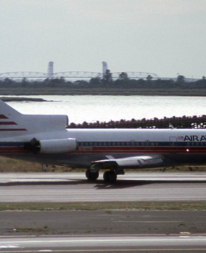 N7077U - Aircraft