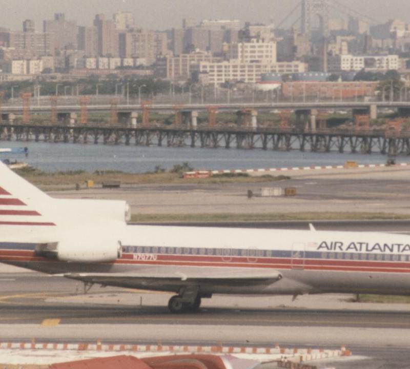 N7077U - Aircraft