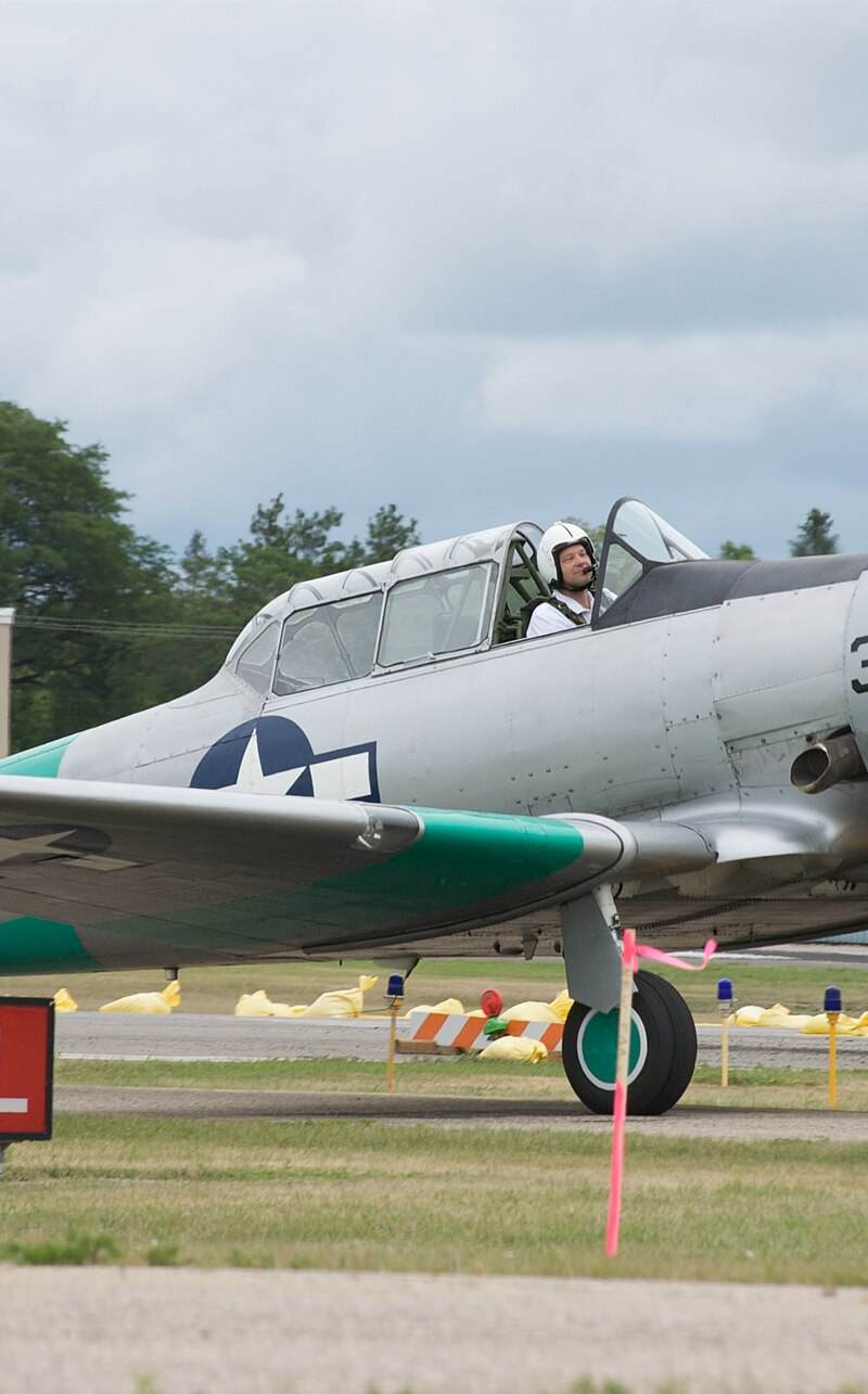 N7090C - Warbird