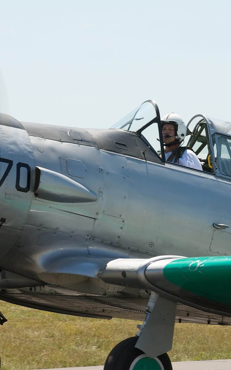 N7090C - Aircraft