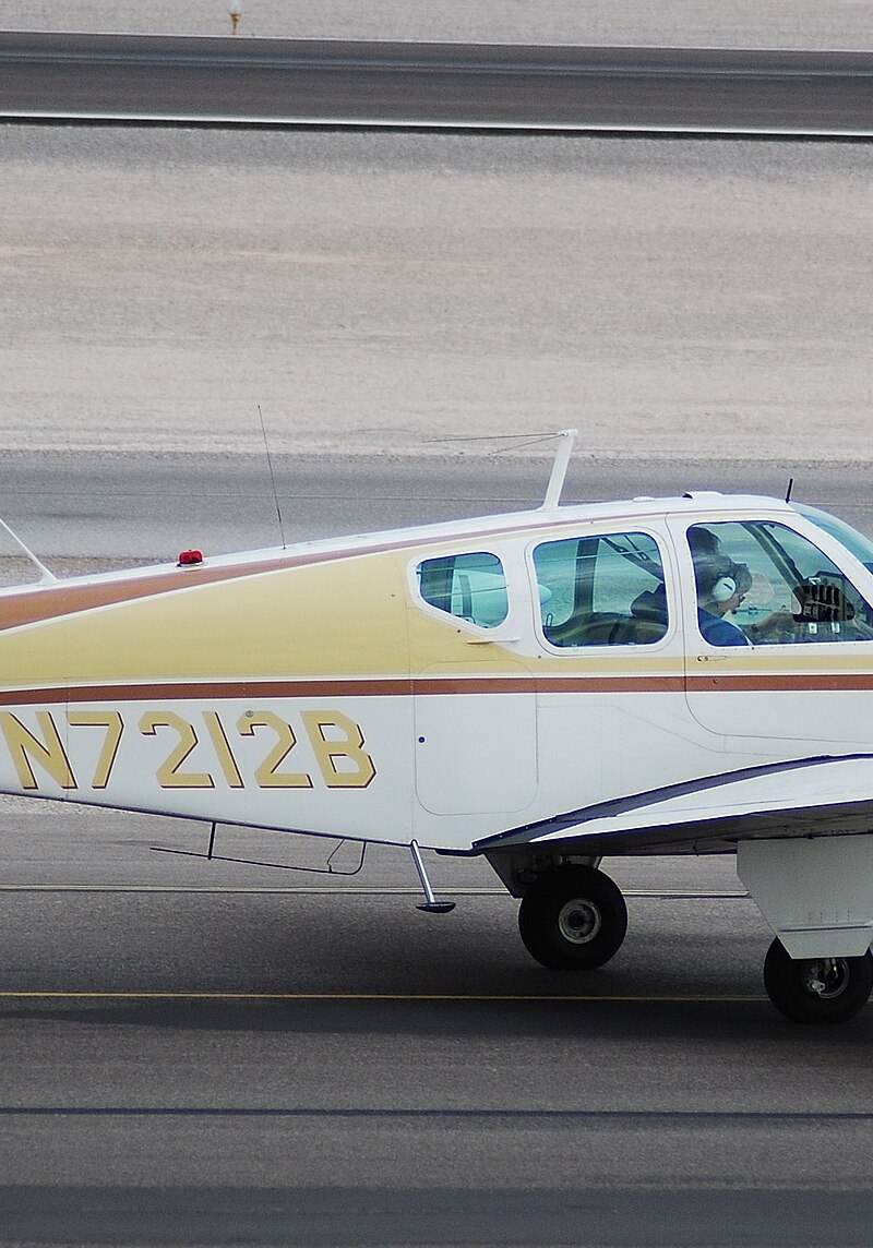 N7212B - Beechcraft