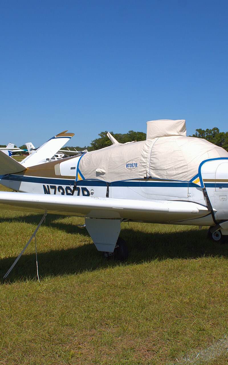 N7367R - Beech