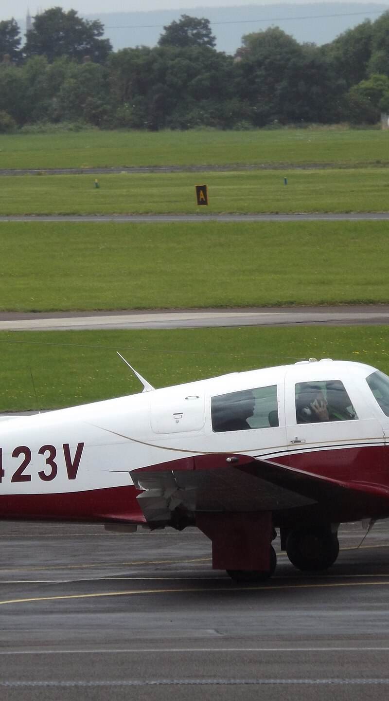 N7423V - Single-engine aircraft