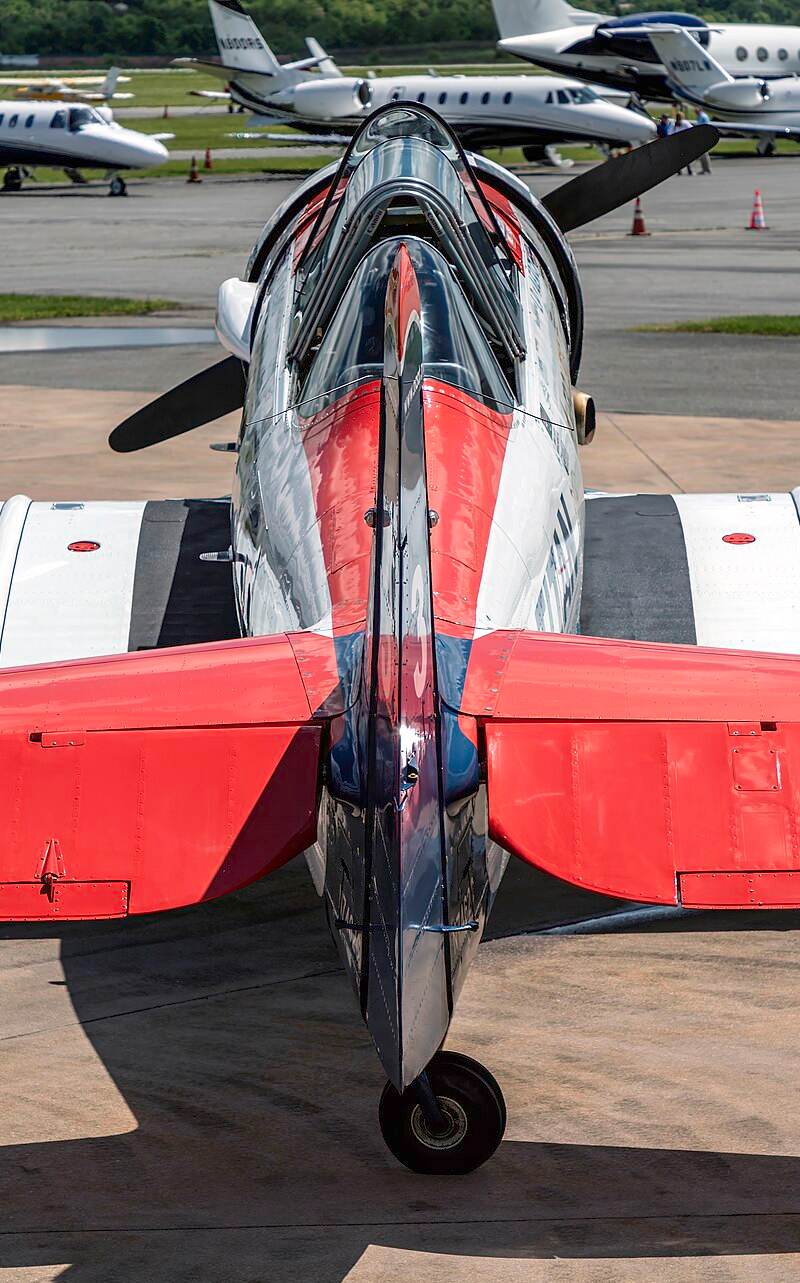 N7462C - Business jet