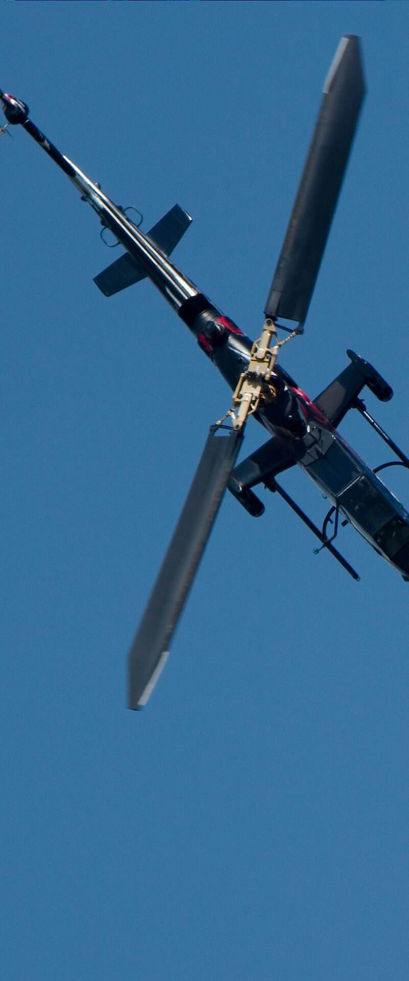 N11FX - Helicopter