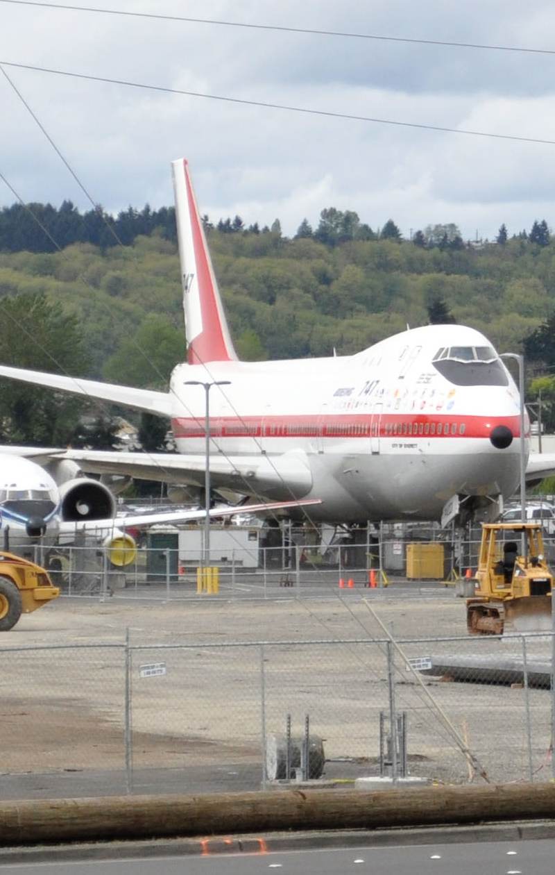 N7470 - Boeing