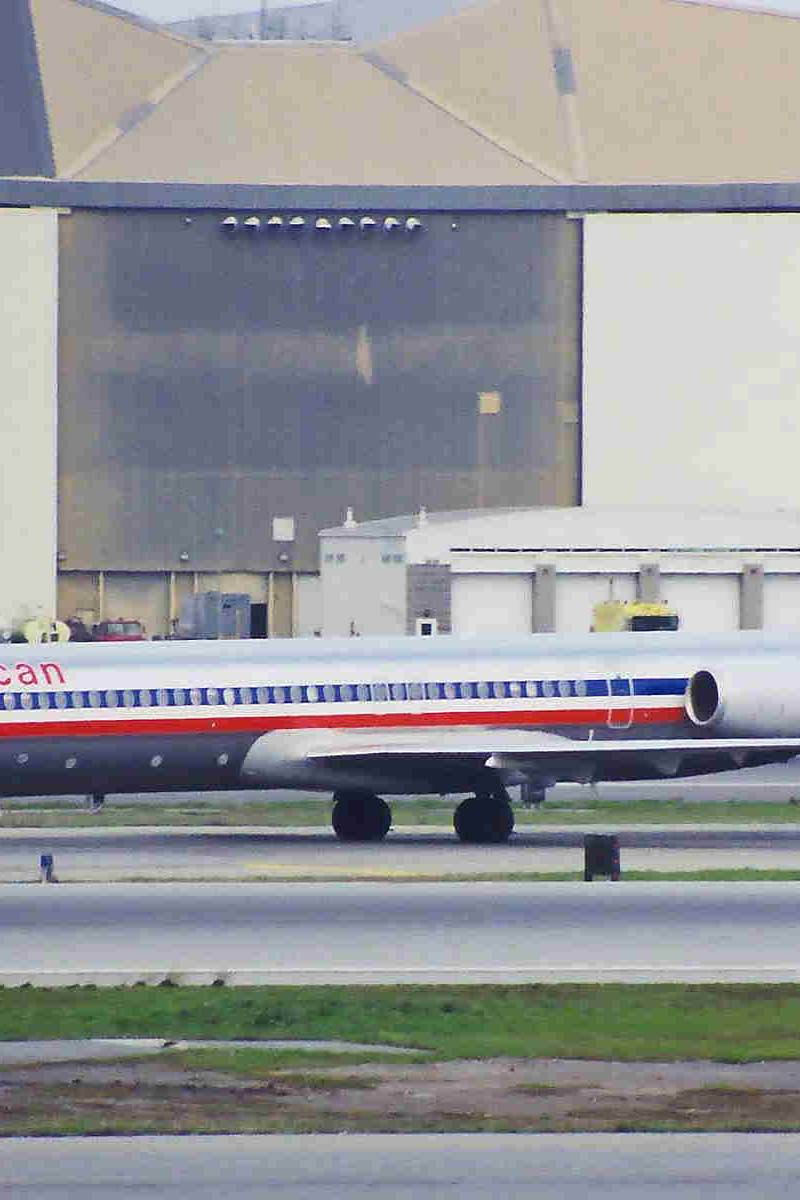 N7517A - Aircraft