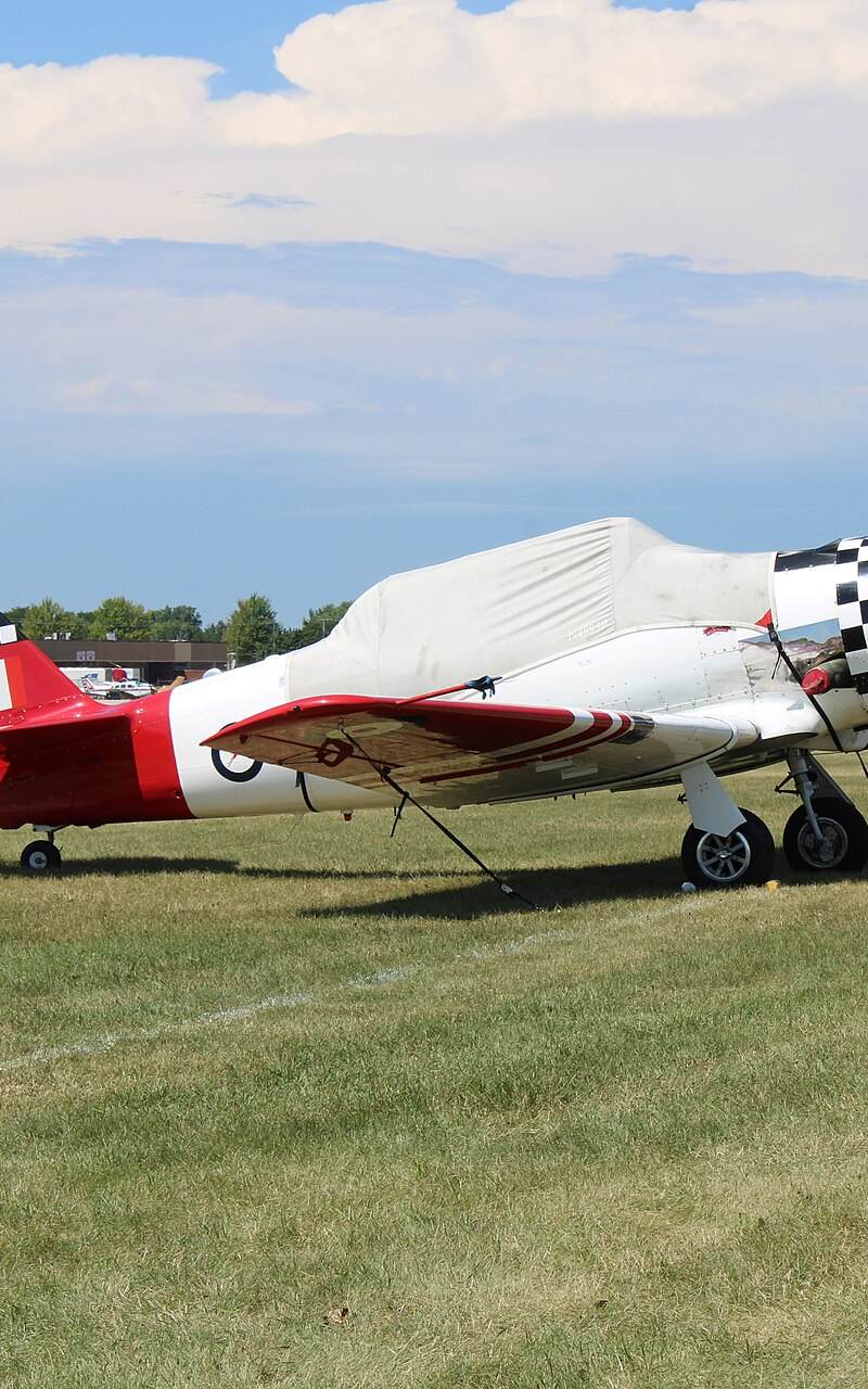 N7572 - Warbird
