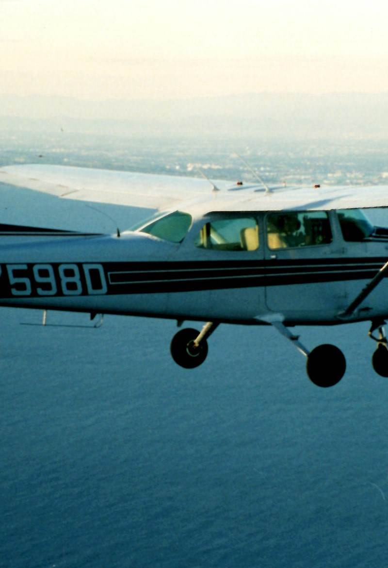 N7598D - Cessna