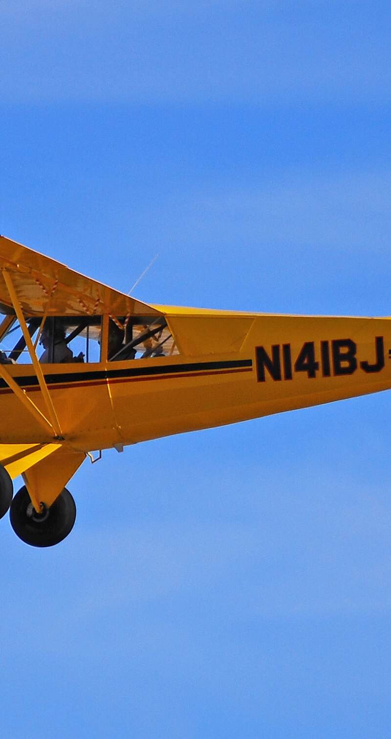 N141BJ - Single-engine aircraft
