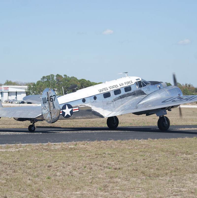  - Twin-engine aircraft