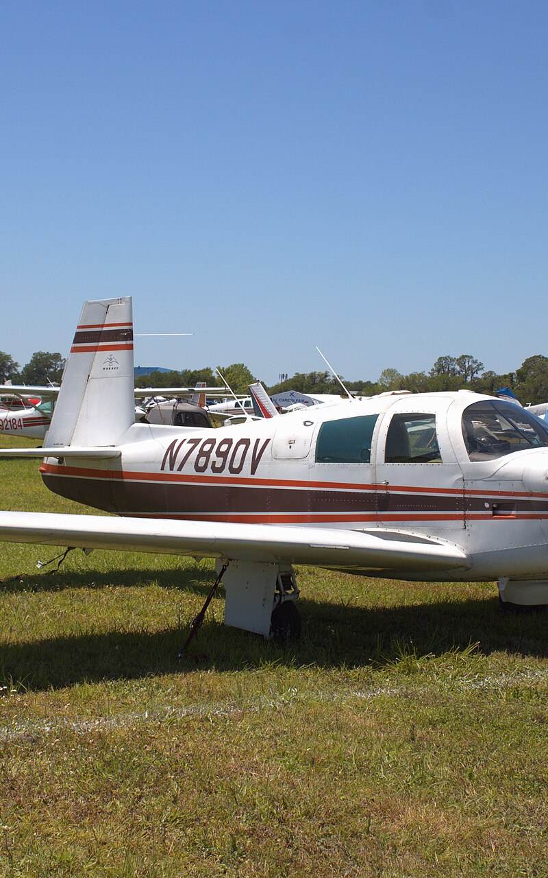 N7890V - Single-engine aircraft