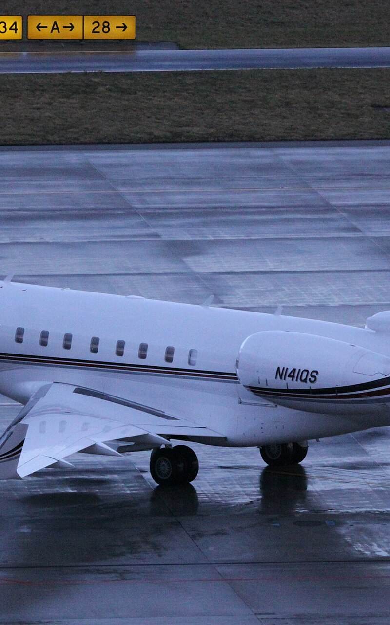 N141QS - Business jet