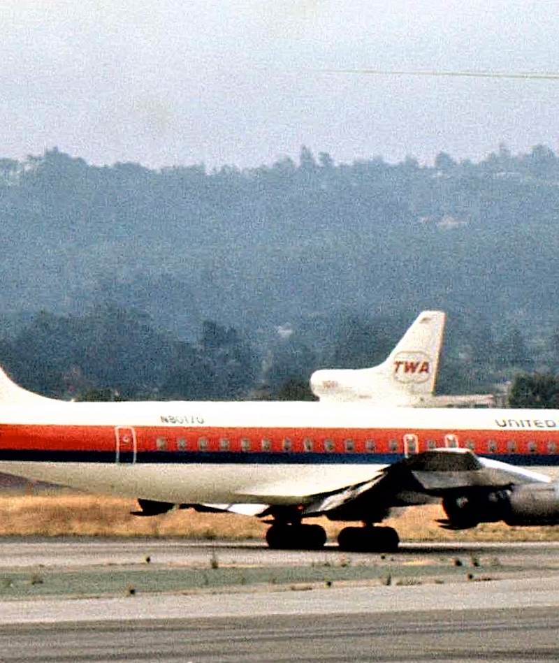 N8017U - Aircraft