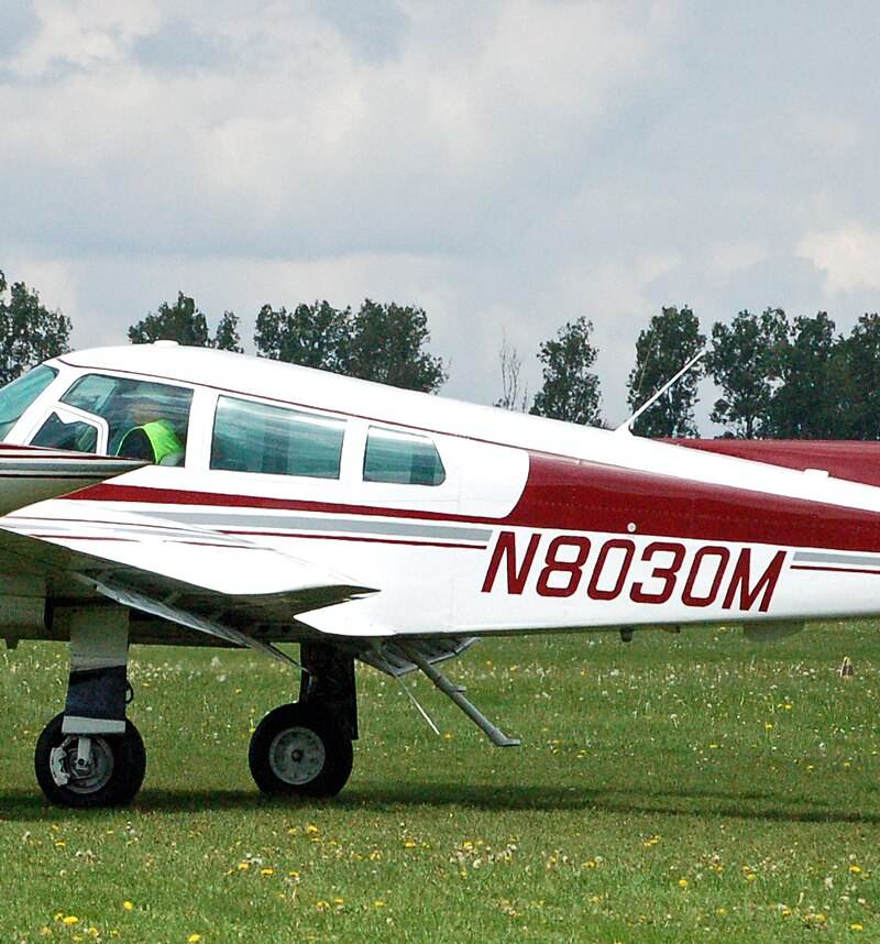 N8030M - Twin-engine aircraft