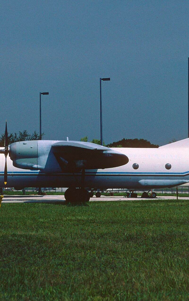 N8038Y - Twin-engine aircraft