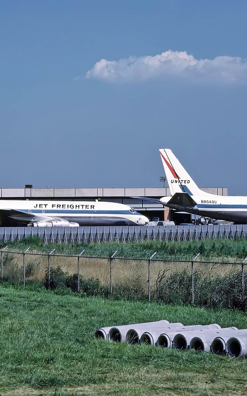 N8047U - Douglas