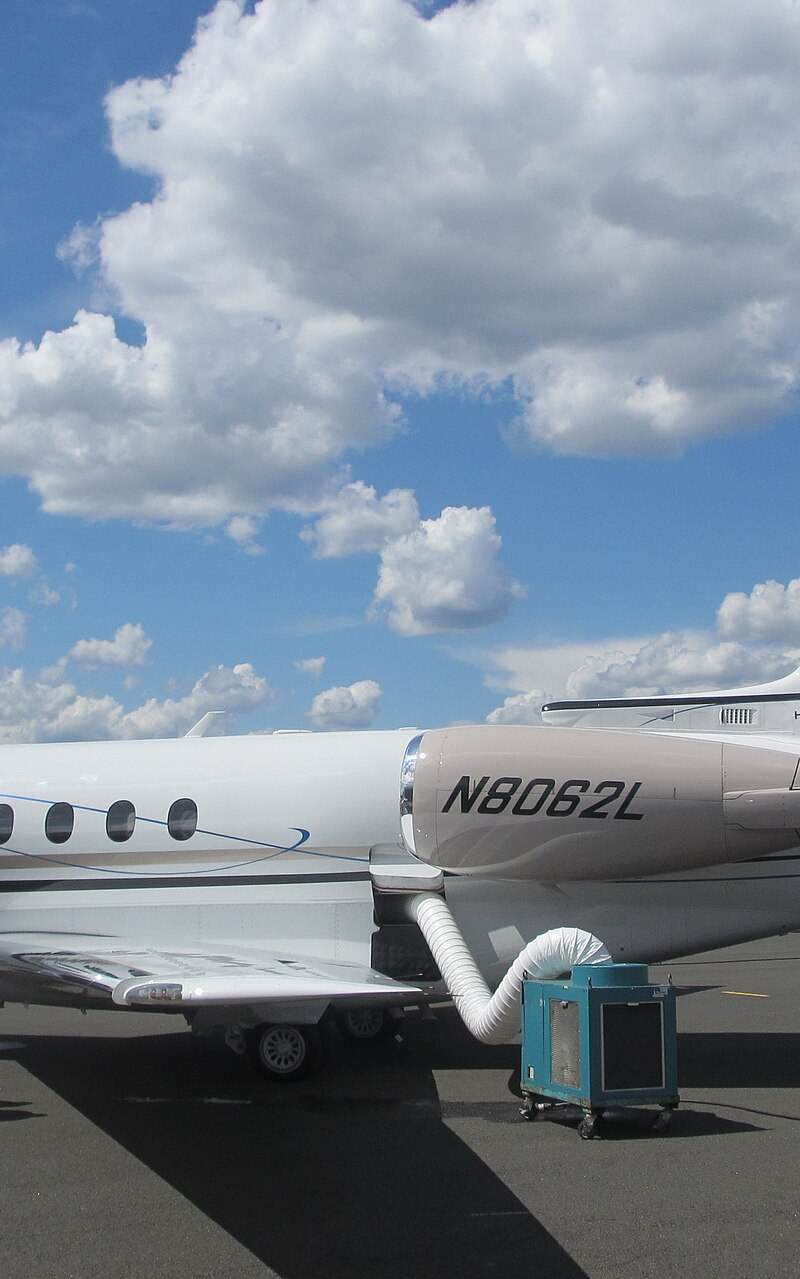 N8062L - Business jet