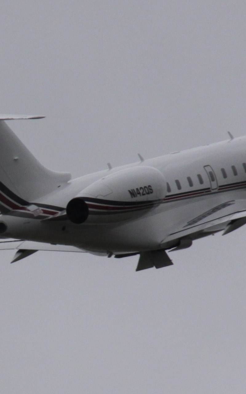 N142QS - Business jet