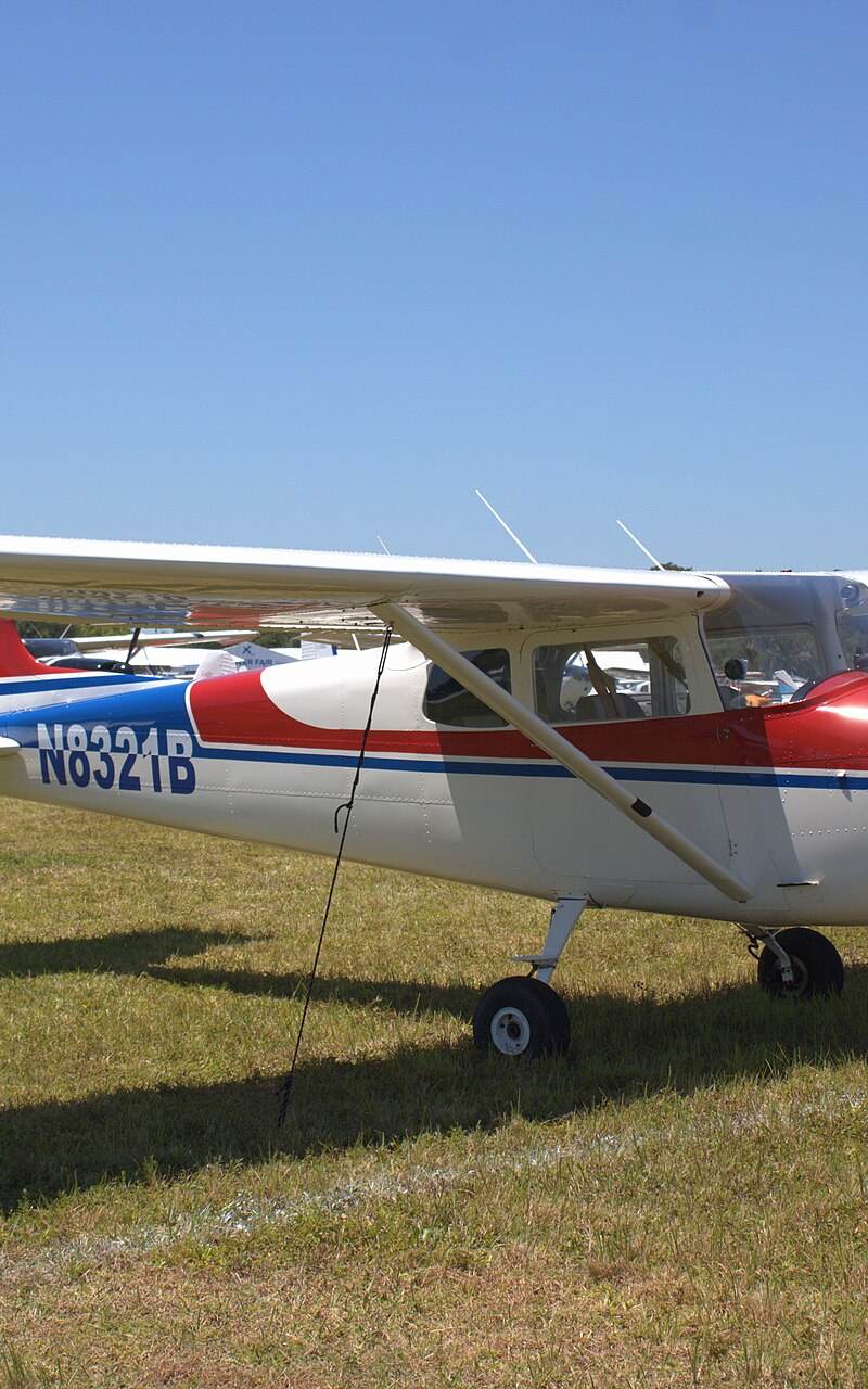 N8321B - Single-engine aircraft