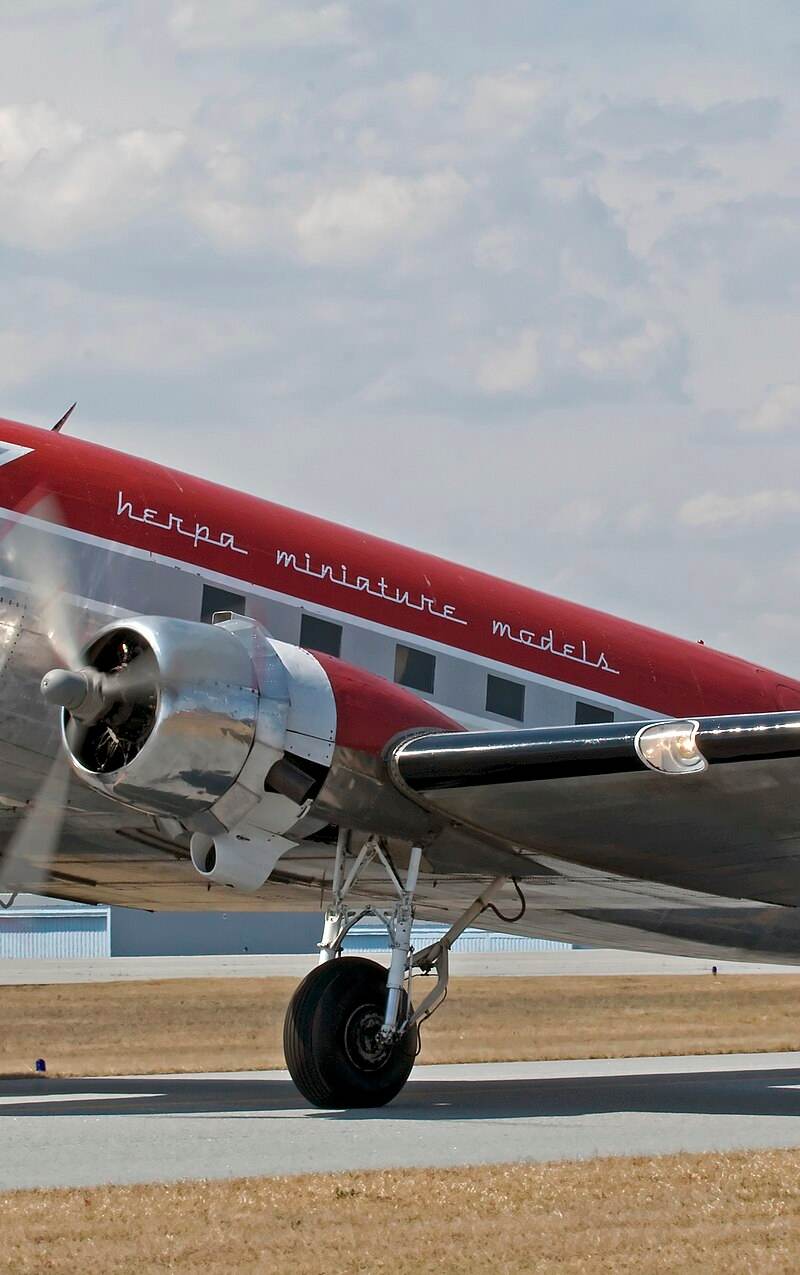 N143D - Douglas