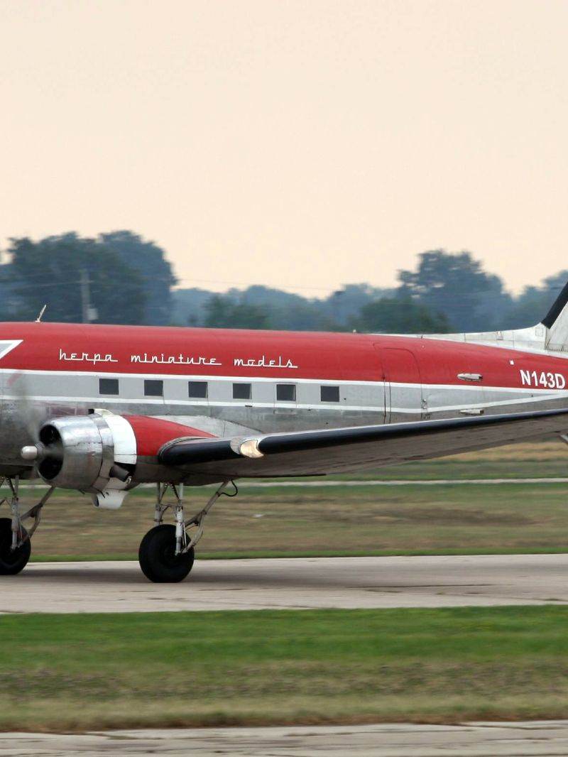 N143D - Douglas
