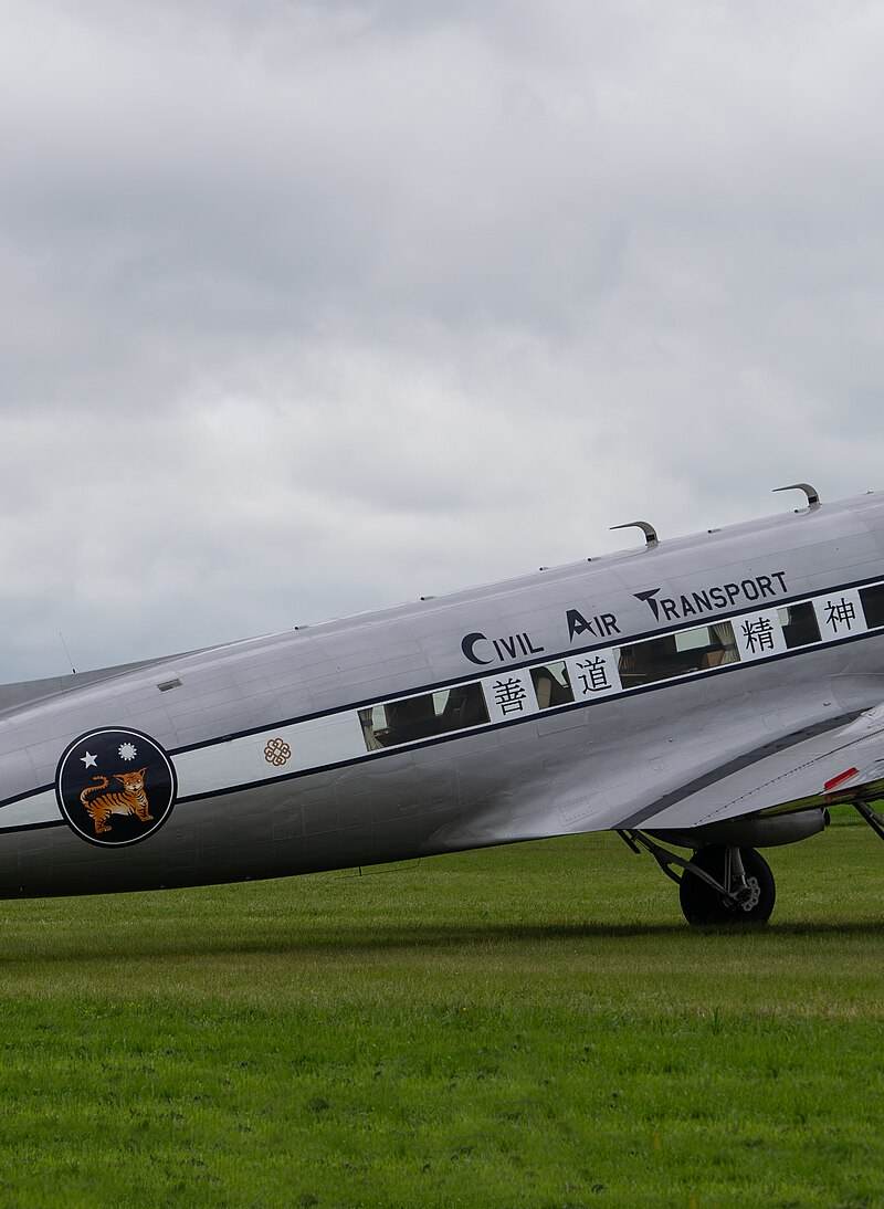 N8336C - Douglas