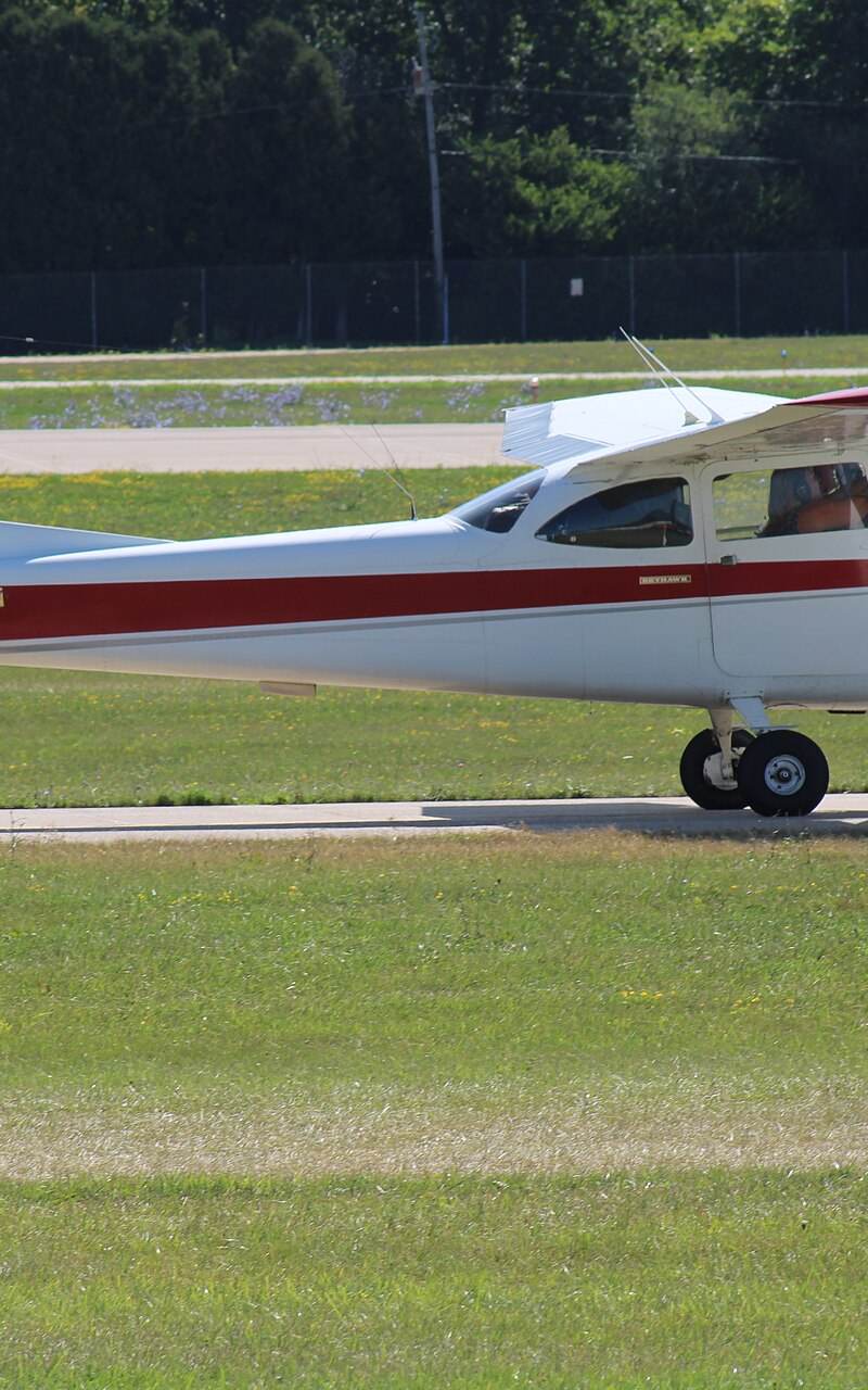 N8378L - Single-engine aircraft
