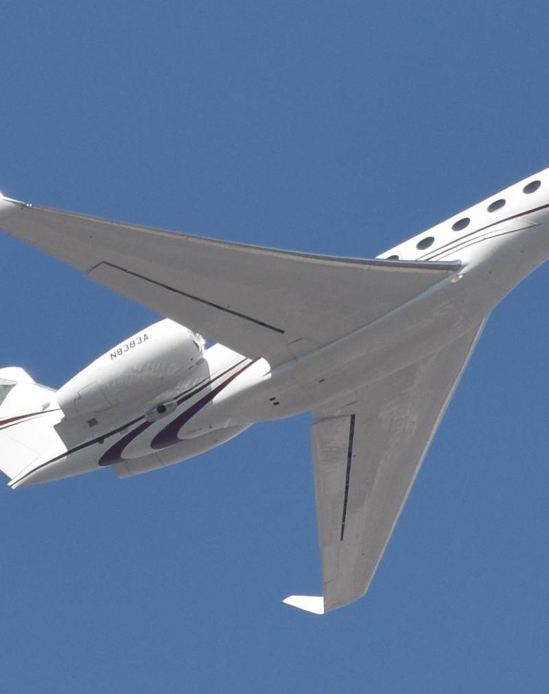 N8383A - Business jet