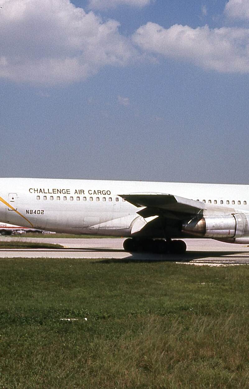 N8402 - Aircraft