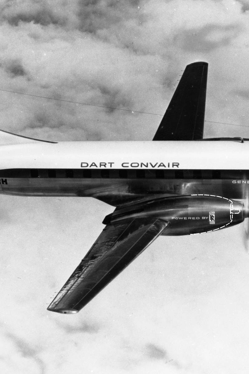 N8412H - Twin-engine aircraft