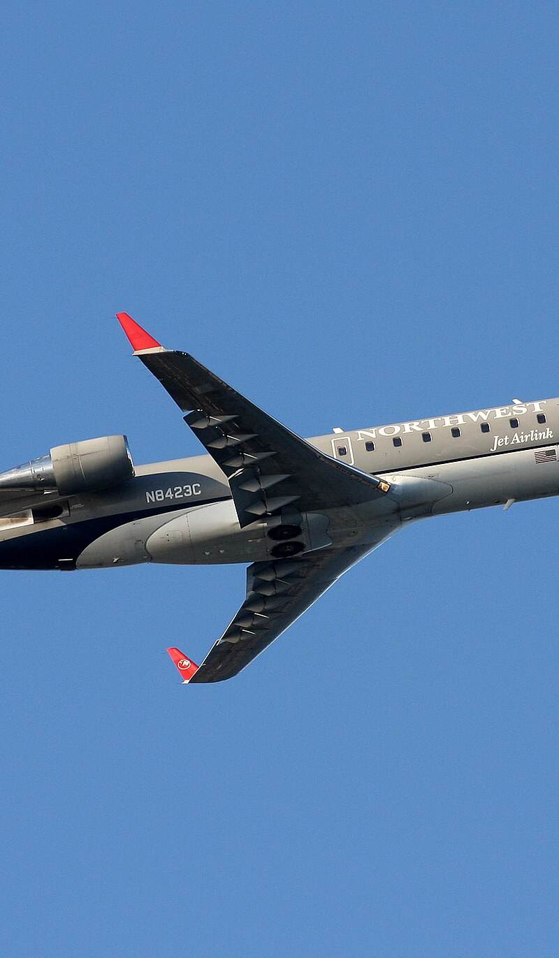 N8423C - Aircraft