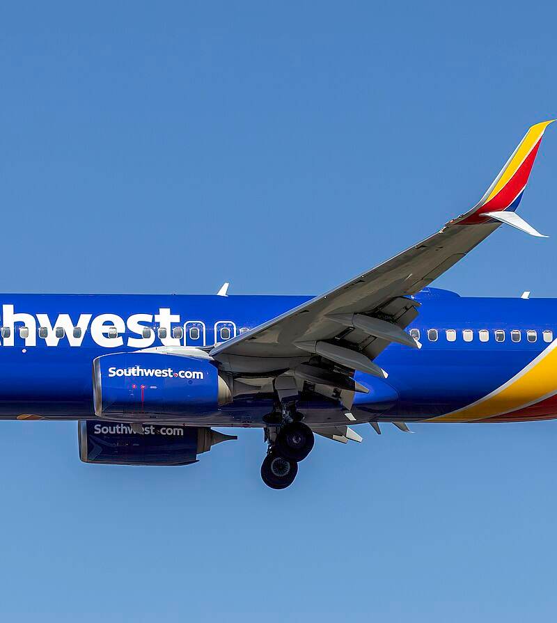 N8568Z - Boeing