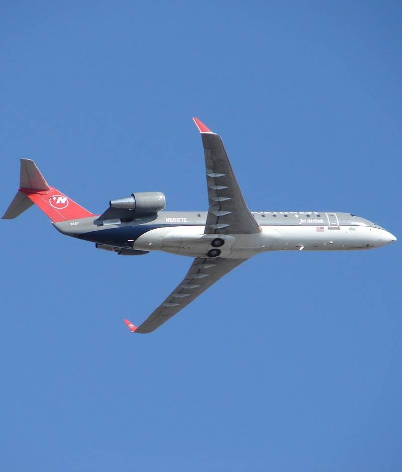 N8587E - Aircraft