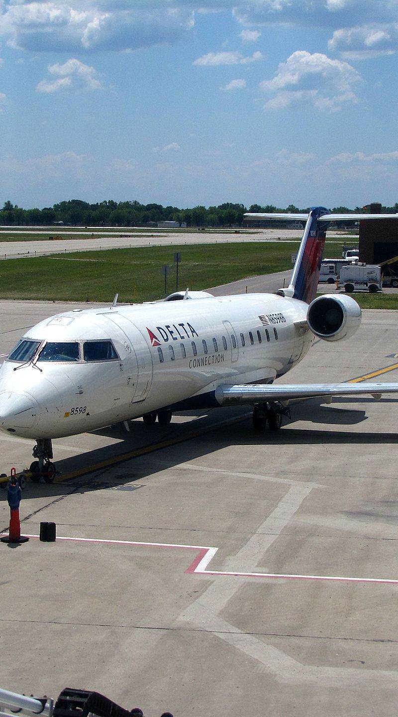 N8598B - Bombardier
