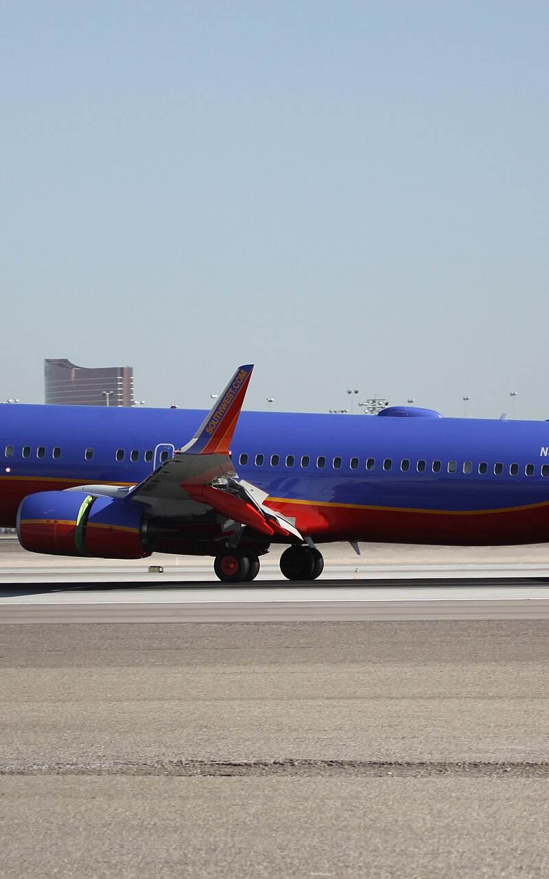 N8613K - Boeing