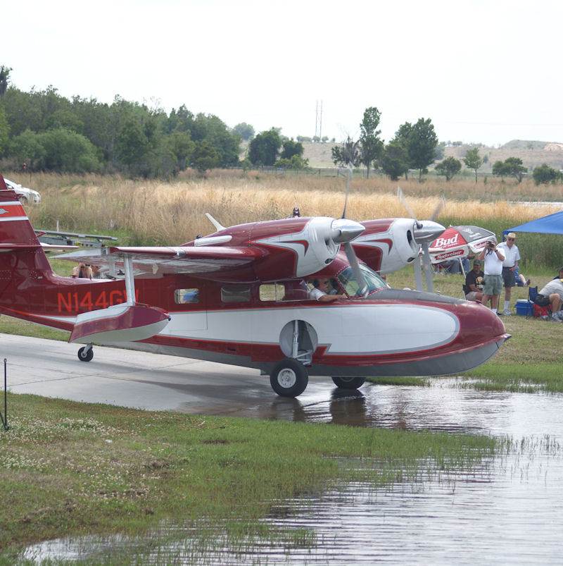 N144GW - Twin-engine aircraft