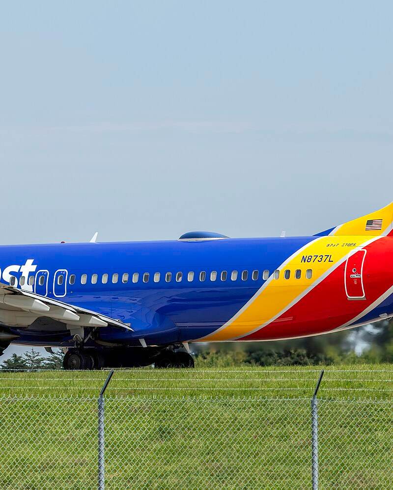 N8737L - Boeing