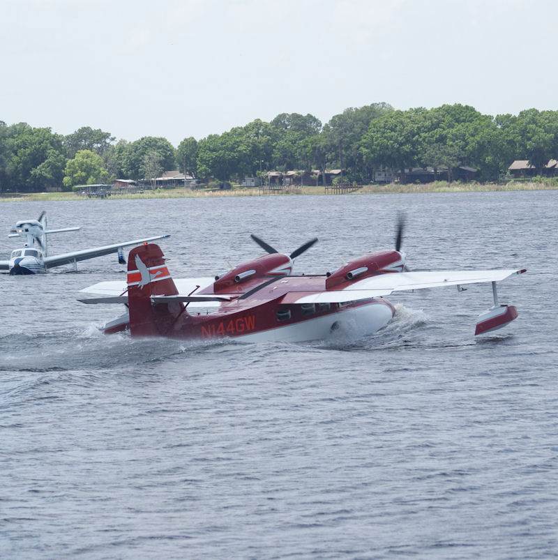 N144GW - Twin-engine aircraft
