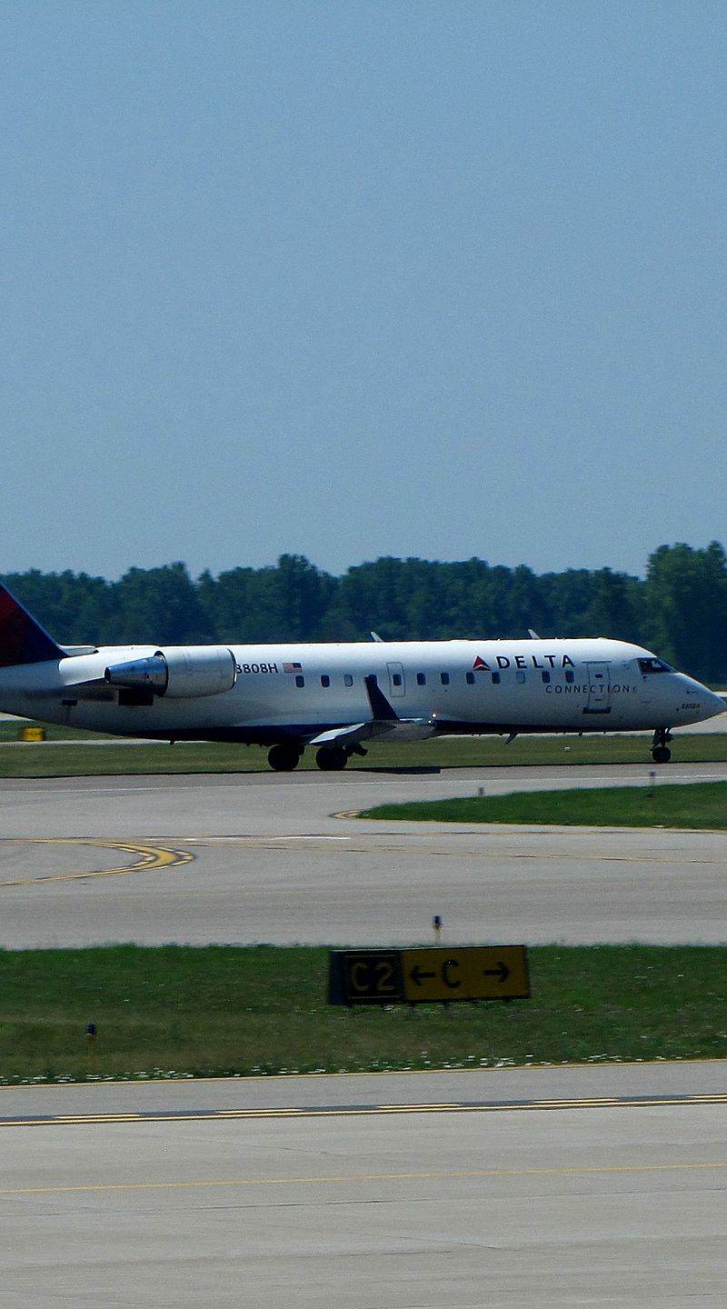 N8808H - Bombardier