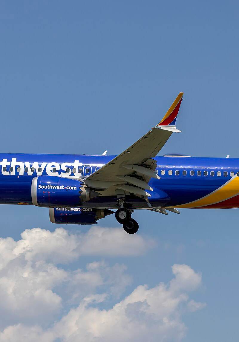 N8811L - Boeing