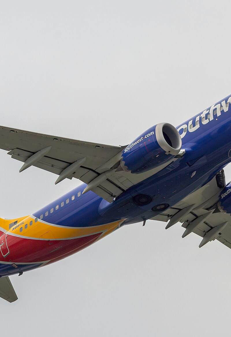 N8811L - Boeing